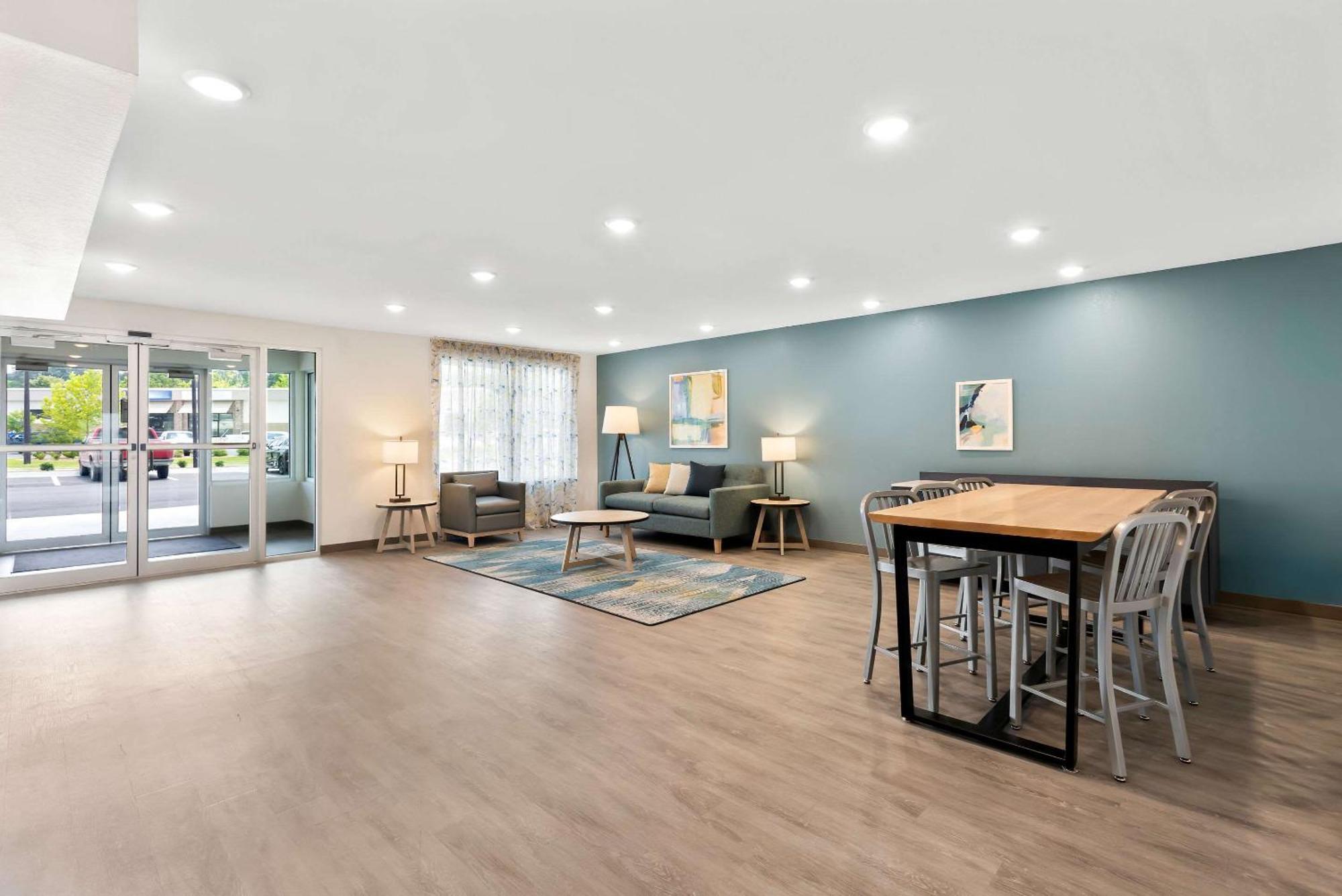 Woodspring Suites Savannah West Chatham Parkway Eksteriør billede