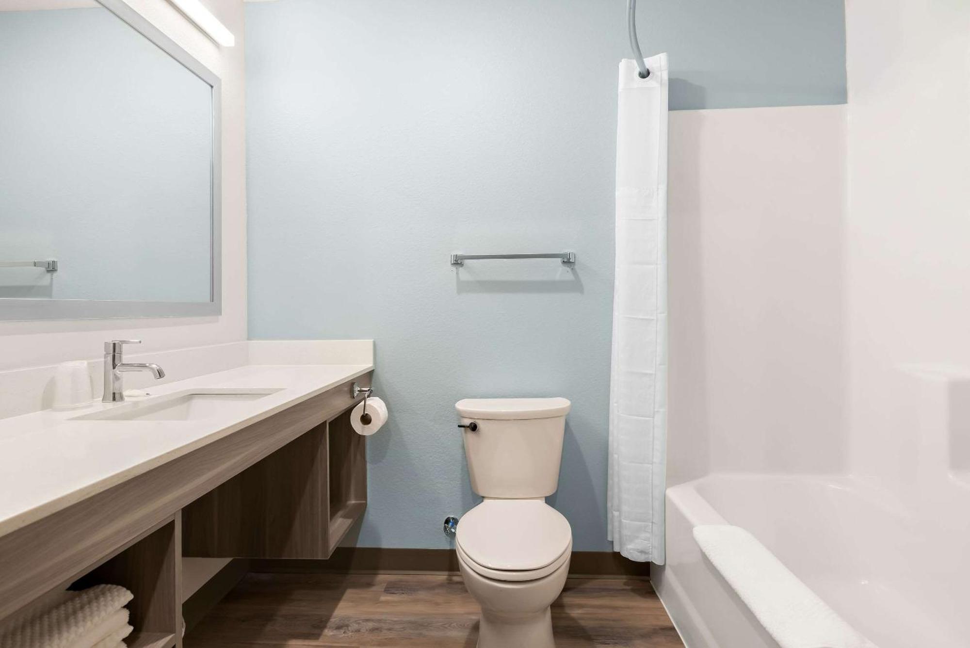 Woodspring Suites Savannah West Chatham Parkway Eksteriør billede