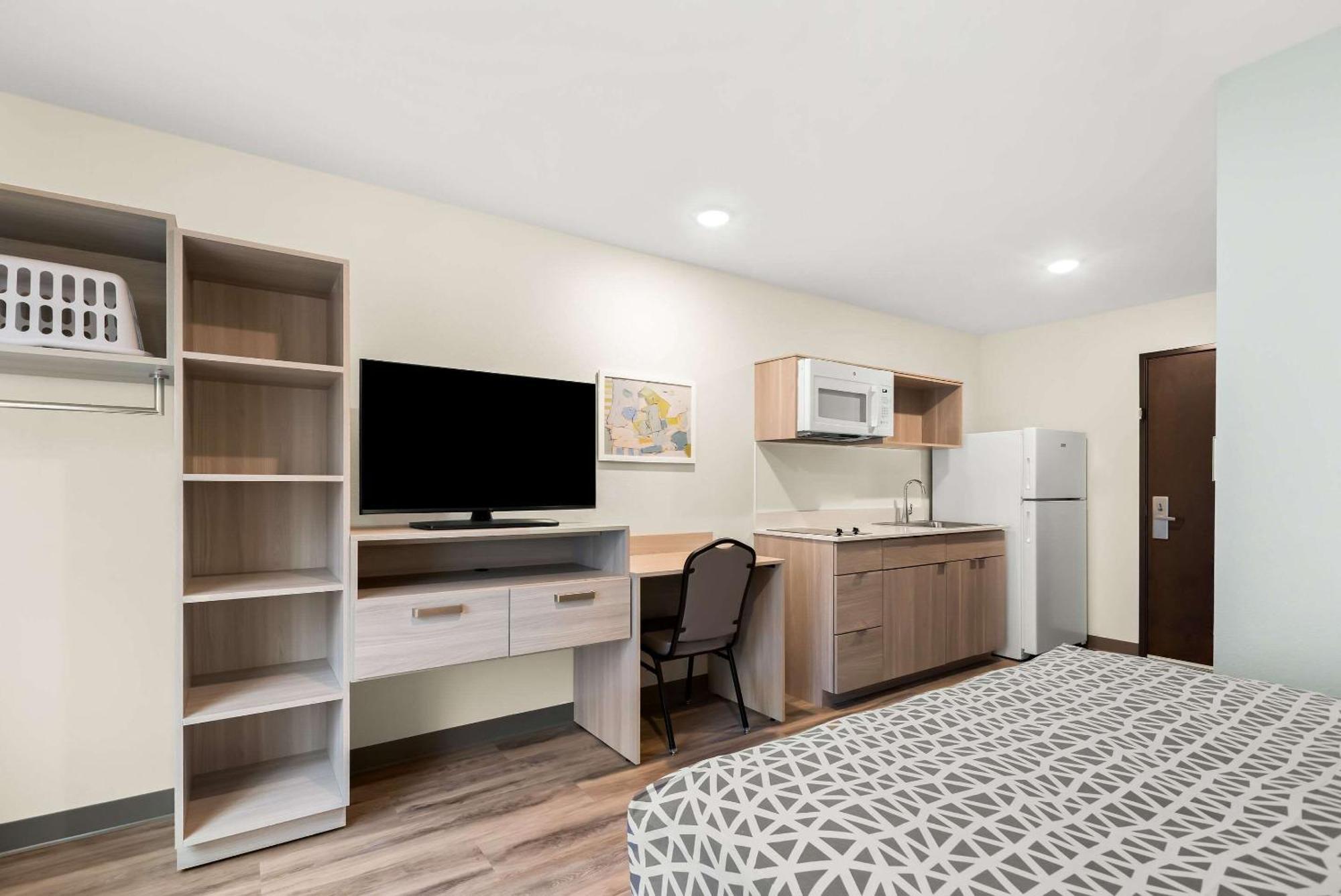 Woodspring Suites Savannah West Chatham Parkway Eksteriør billede